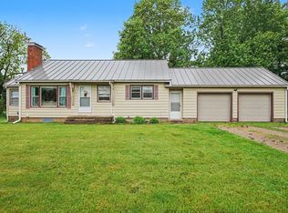 604 E Chicago Rd, White Pigeon, MI 49099
