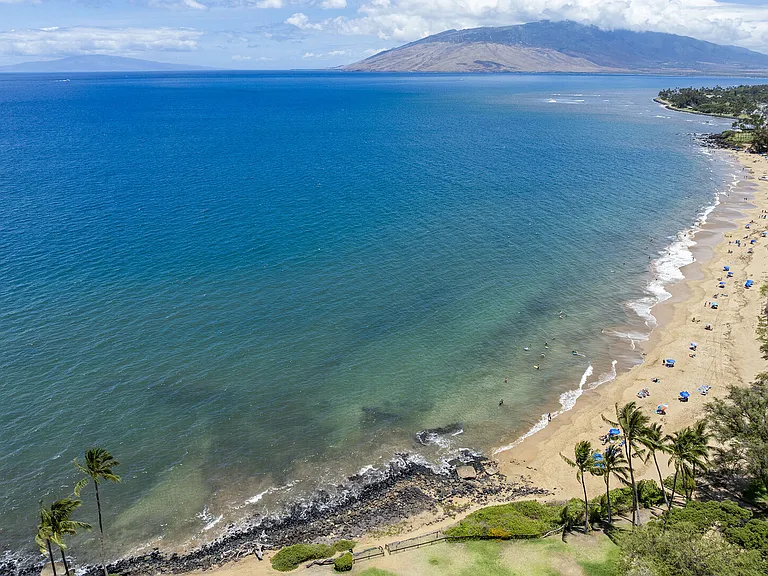 S Kihei Rd — Photo 47