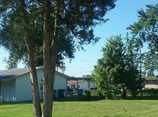 1840 Swallow Ln, Florissant, MO