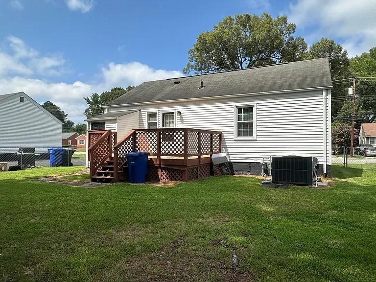 626 Sedgefield Dr — Photo 15