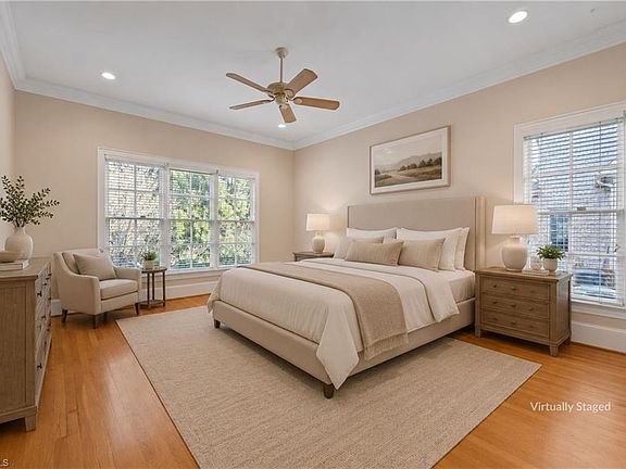 4th image of 900 Jefferson Wood Ln