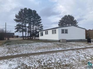 14 Hemlock Cir, Babbitt, MN 55706