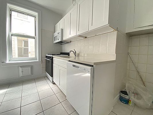 1st image of 25-15 24th Ave #2R