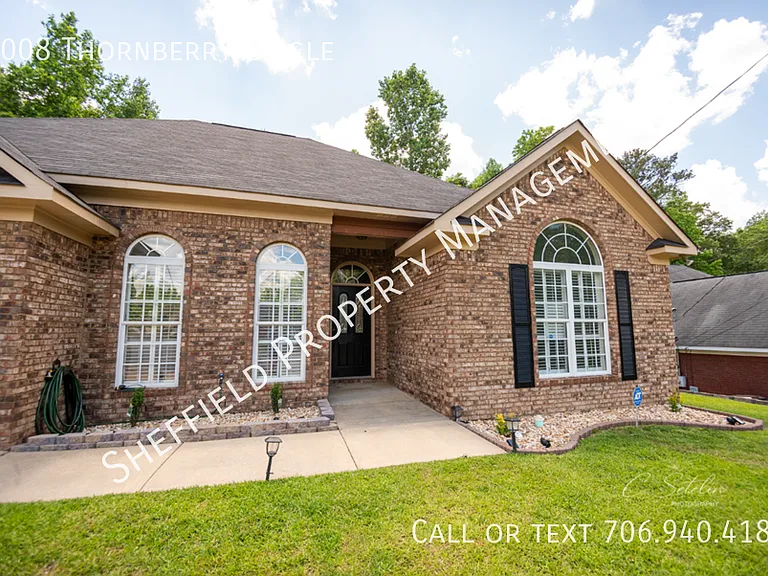 3008 Thornberry Cir — Photo 2