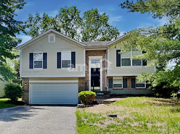 3659 Shorewood Dr, Amelia, OH 45102