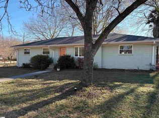 102 Muse Cir, Greer, SC 29651