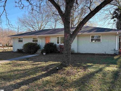 102 Muse Cir, Greer, SC, 29651