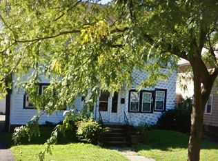 3116 E Derbyshire Rd, Cleveland, OH