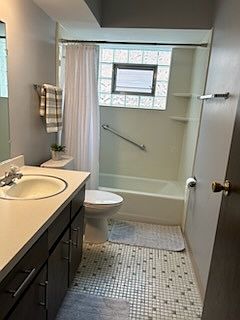 5th image of 6533 W 173rd Pl