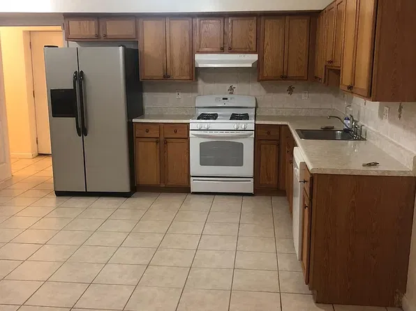204 N 7th St #6C, Newark, NJ 07107
