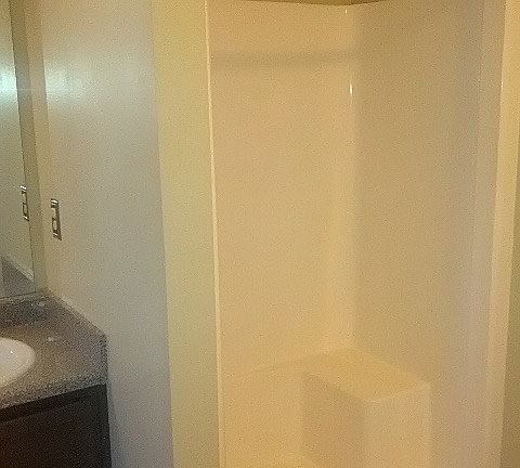 5th image of 120 City Park Dr