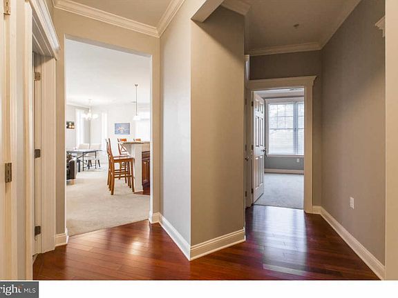 5th image of 300 W Elm St Suite 2128
