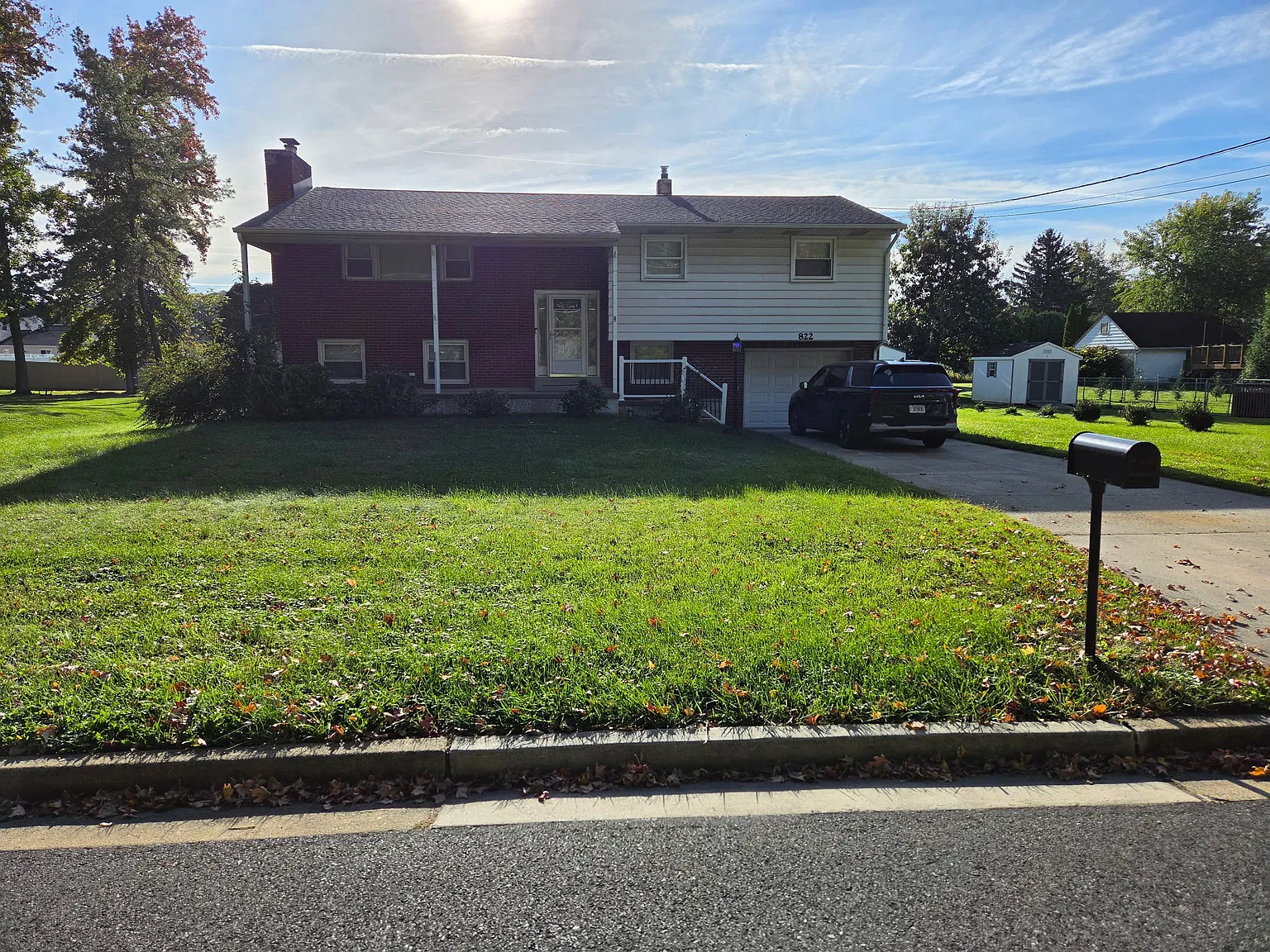 4 bed, 2204 sqft, $3,400 — Photo 1