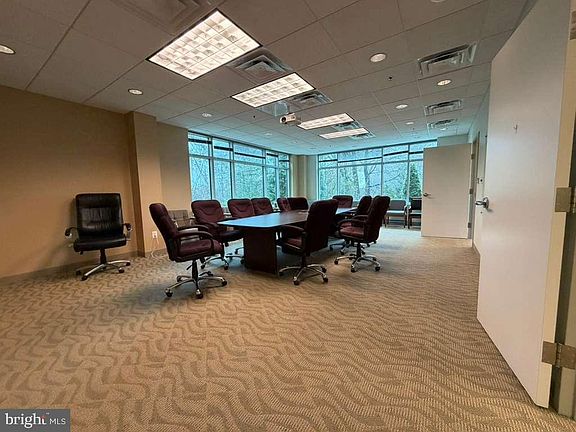 5th image of 1984 Isaac Newton Sq #209