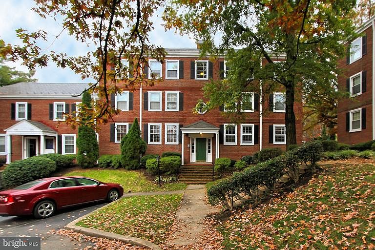 1st image of 2834 S Abingdon St APT A1