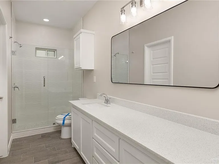 2704 W Harrison Ave #2 — Photo 20