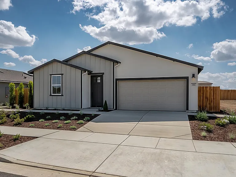3126 Blue Water Dr — Photo 1