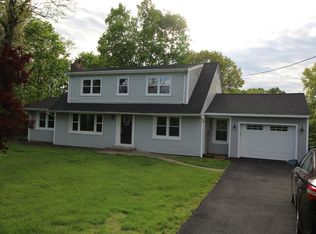 453 Ridge Rd, Campbell Hall, NY 10916