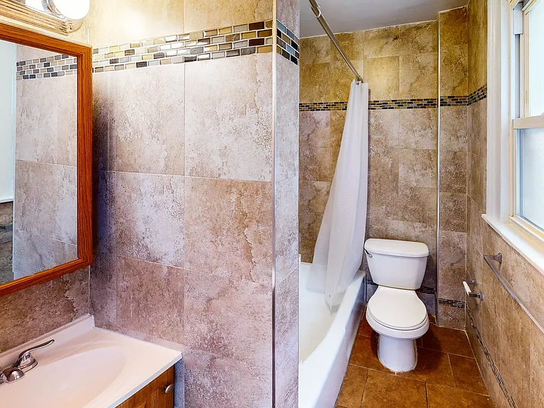 89 Carlisle St #2 — Photo 9