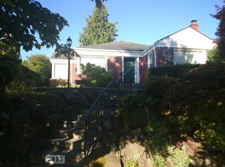 2015 35th Ave W, Seattle, WA 98199