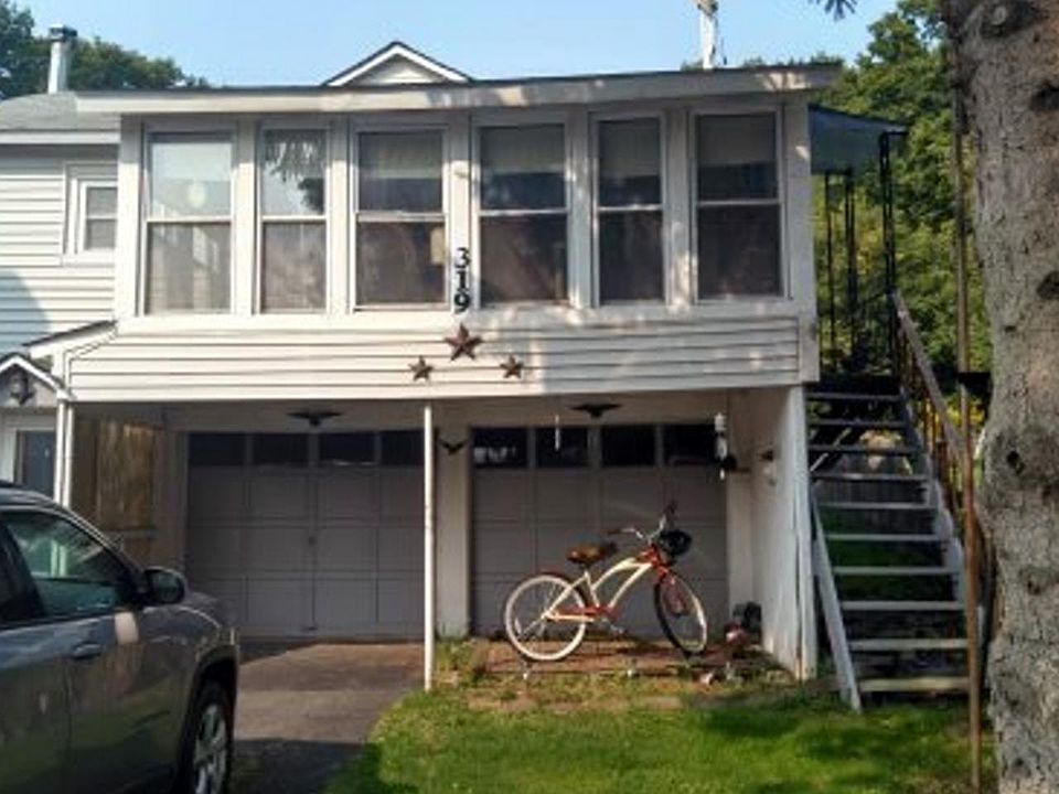 1st image of 319 Main St