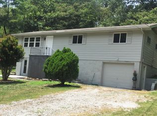 539 W Garden Farm Rd, Rossville, GA 30741