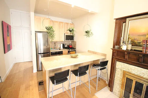 Rented by Luxor Homes & Investment Realty | media 24