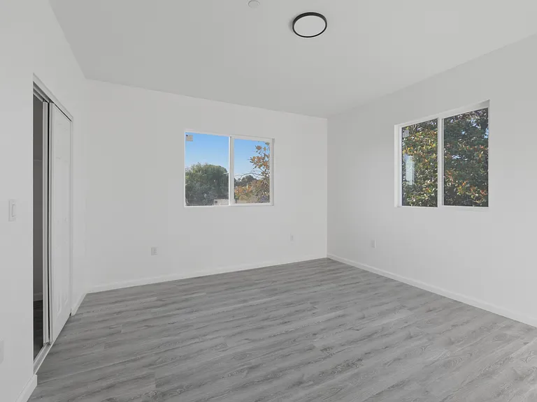 6507 Woodley Ave #3 — Photo 5