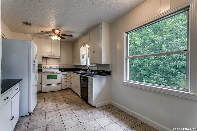 341 Tuttle Rd — Photo 18