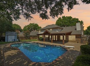 3231 Summerfield Dr, Grapevine, TX 76051