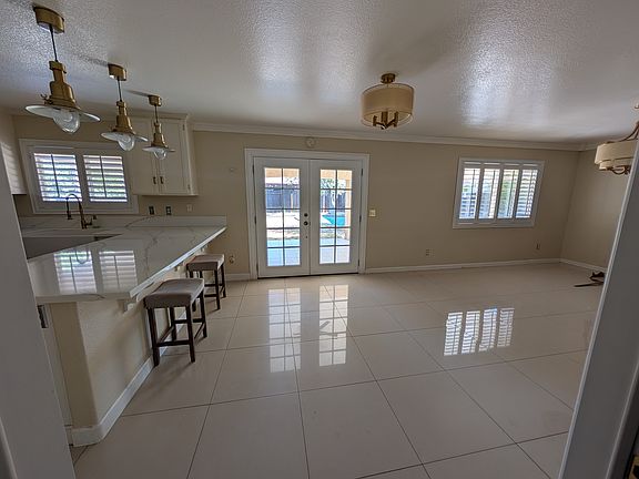 4th image of 1320 Wilson Ct