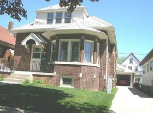 2478 S 16th St, Milwaukee, WI 53215