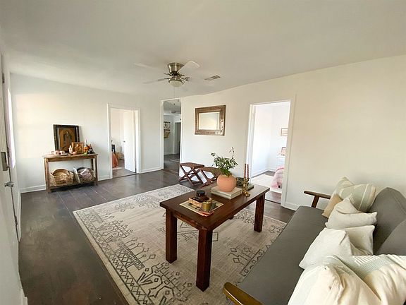 4th image of 909 W 8th St