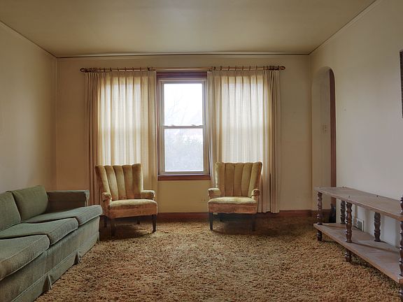 3rd image of 10959 S Avenue M