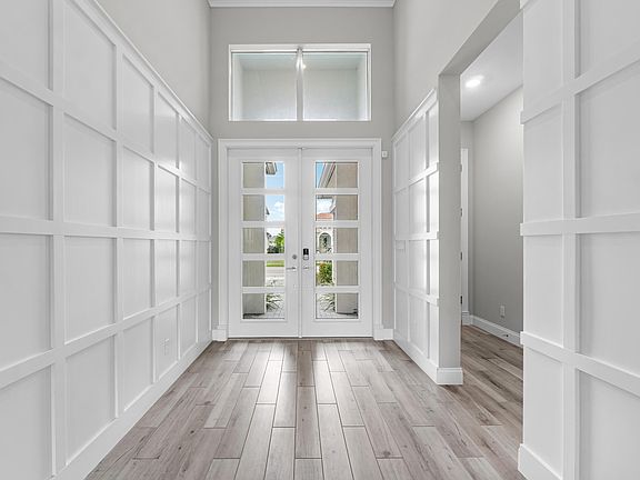 5th image of 12272 Waterstone Cir