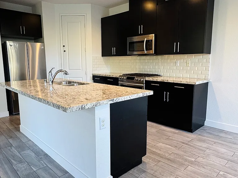 3146 Ceja Pl — Photo 7
