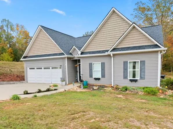 352 Cranbrooke Dr, Dallas, GA 30157