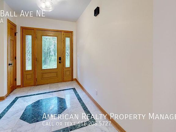 3rd image of 1940 Ball Ave NE
