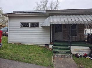 115 Adkins St, Beckley, WV 25801