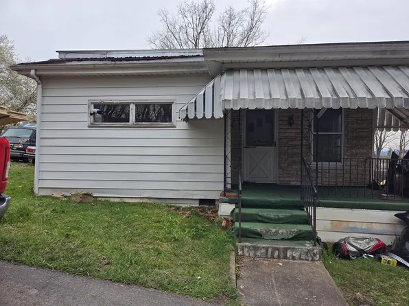 115 Adkins St, Beckley, WV 25801