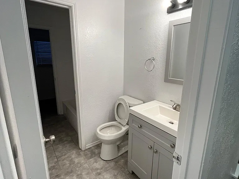 4003 Segram Ct — Photo 15