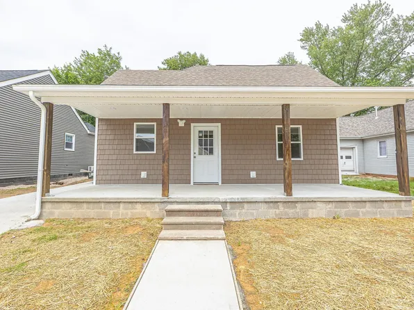 118 N Jackson St, Oakland City, IN 47660