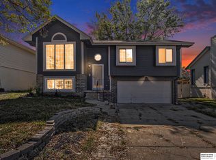 7879 Kansas Ave, Omaha, NE 68134