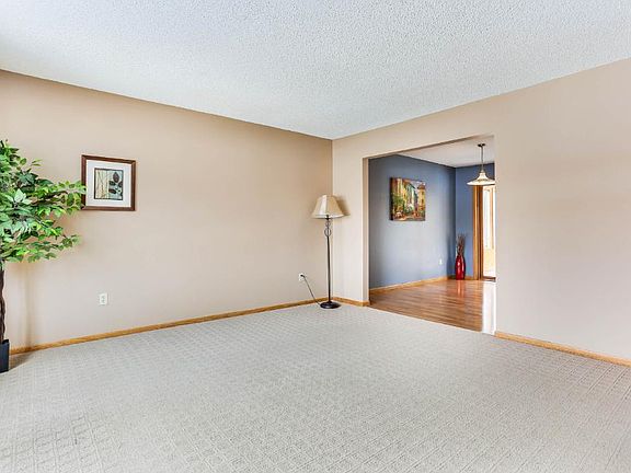 4th image of 4610 Arrowood Ln N