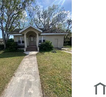 3 bed, 1200 sqft, $1,638 — Photo 2