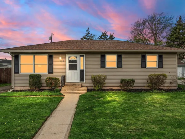 302 Dearborn St, Hobart, IN 46342