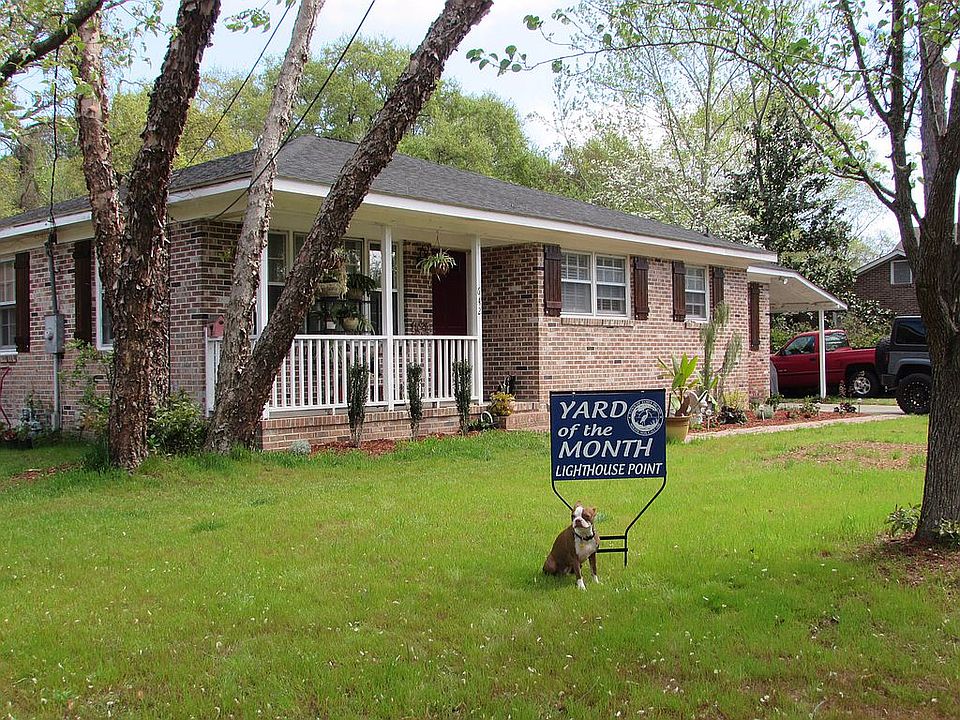 2nd image of 642 Schooner Rd