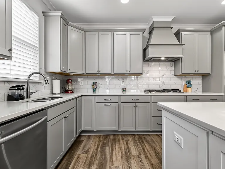 4040 Olivia Rd — Photo 15