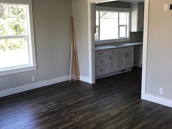 Living room, luxury vinyl plank flooring