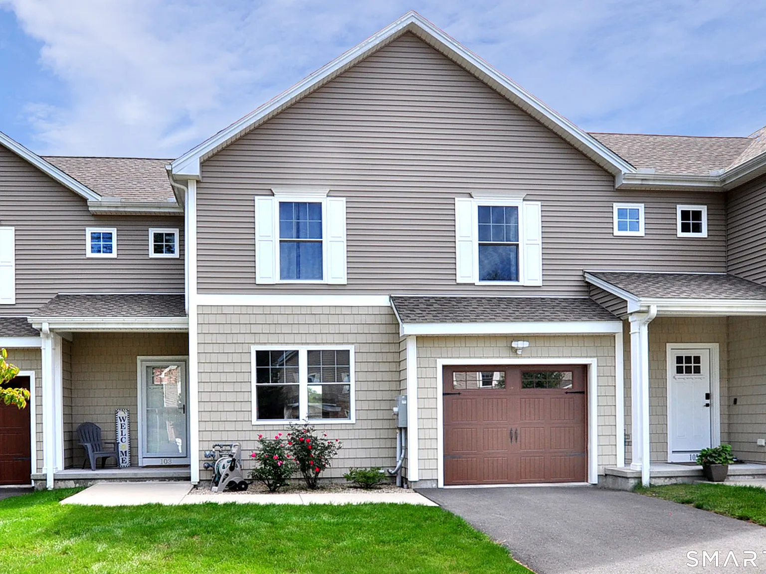 3 bed, 4.0 bath, 2800 sqft, $3,000 — Photo 1